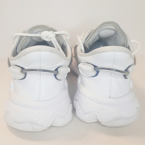 Adidas Ozweego.   Size 6.5 - Picture 7 of 8